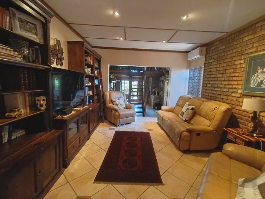 4 Bedroom Property for Sale in Doringkruin North West